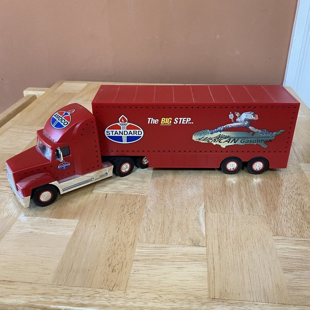 Amoco Semi Tractor Trailer Caravan Truck From 1999, Limited Edition Ser. #11542